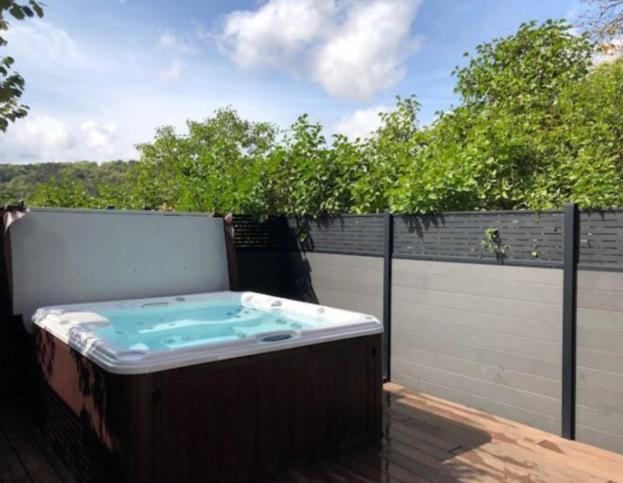 Chambre Avec Acces Jacuzzi Plombieres-les-Dijon Esterno foto